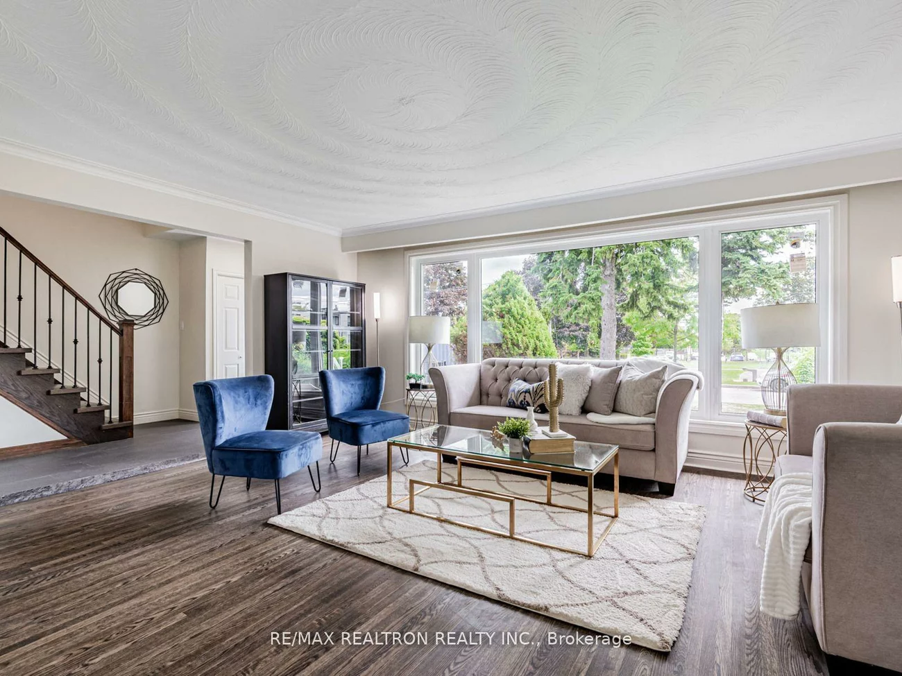 4, Chater, Englemount-Lawrence, Toronto