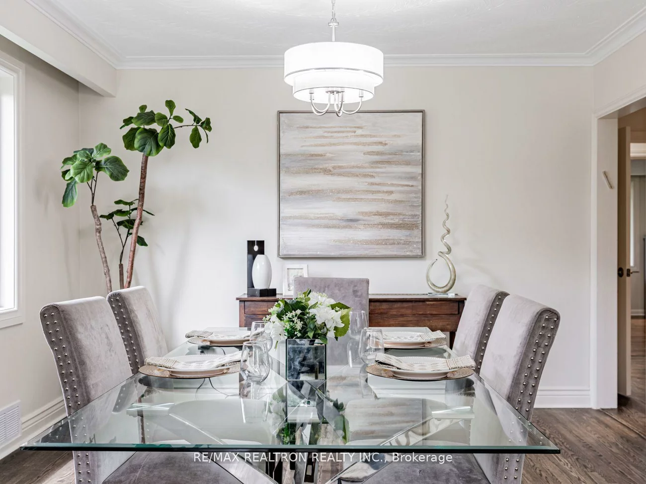 4, Chater, Englemount-Lawrence, Toronto