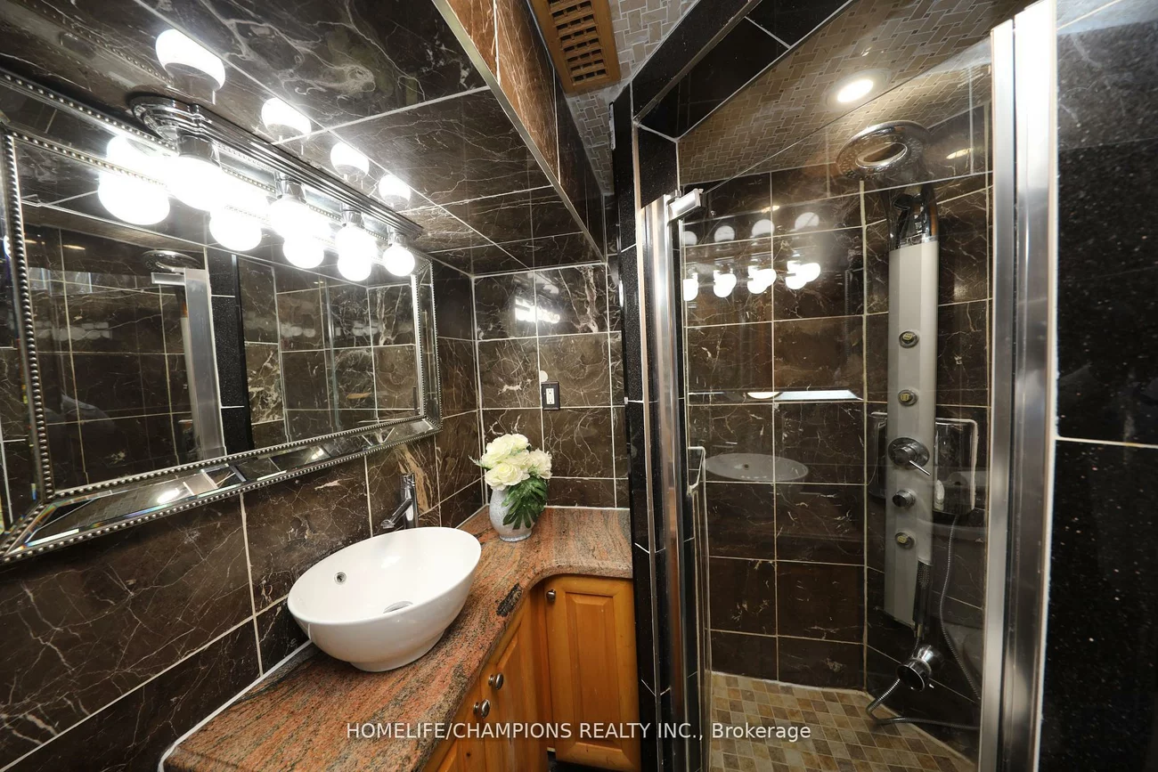 291, St Clair, Rosedale-Moore Park, Toronto