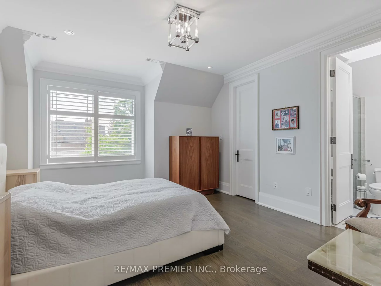 111, Codsell, Bathurst Manor, Toronto