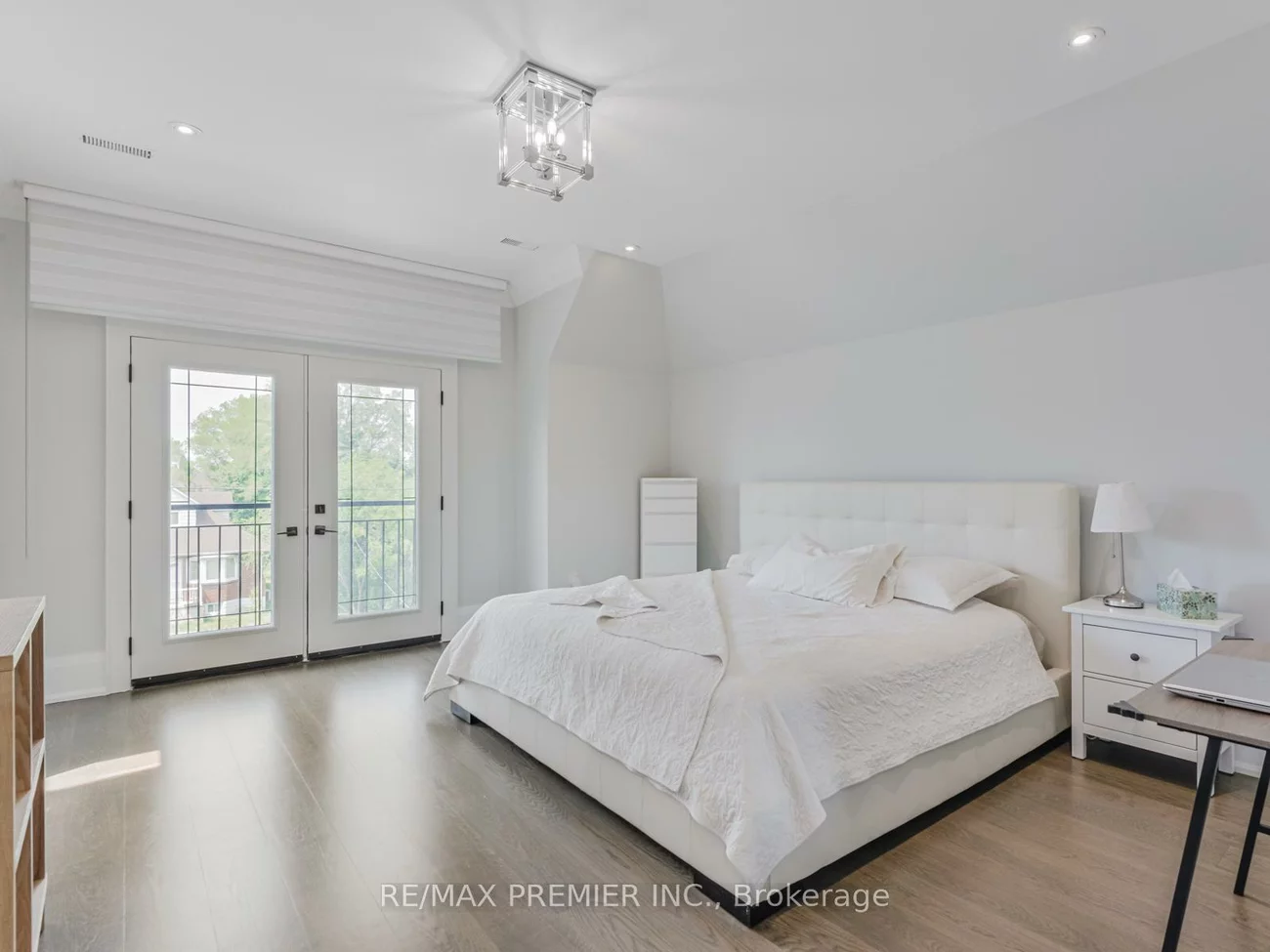 111, Codsell, Bathurst Manor, Toronto