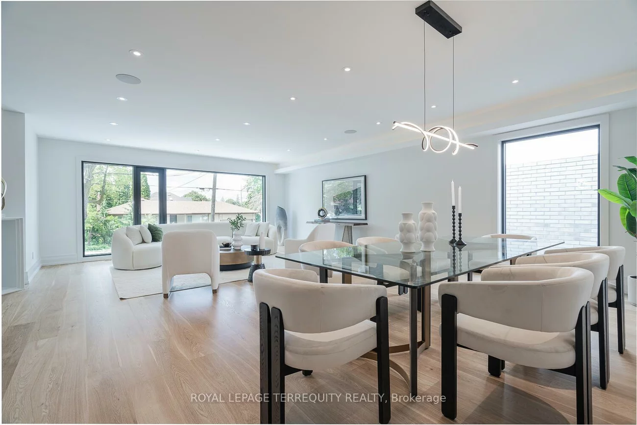 207, Newton, Newtonbrook East, Toronto