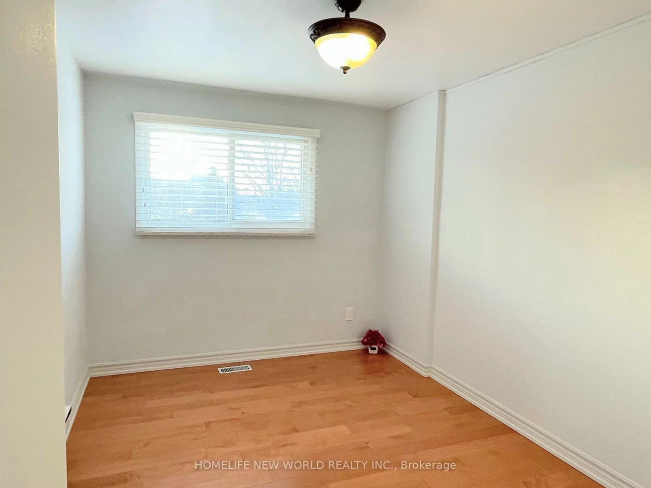 58, Marathon, Newtonbrook West, Toronto