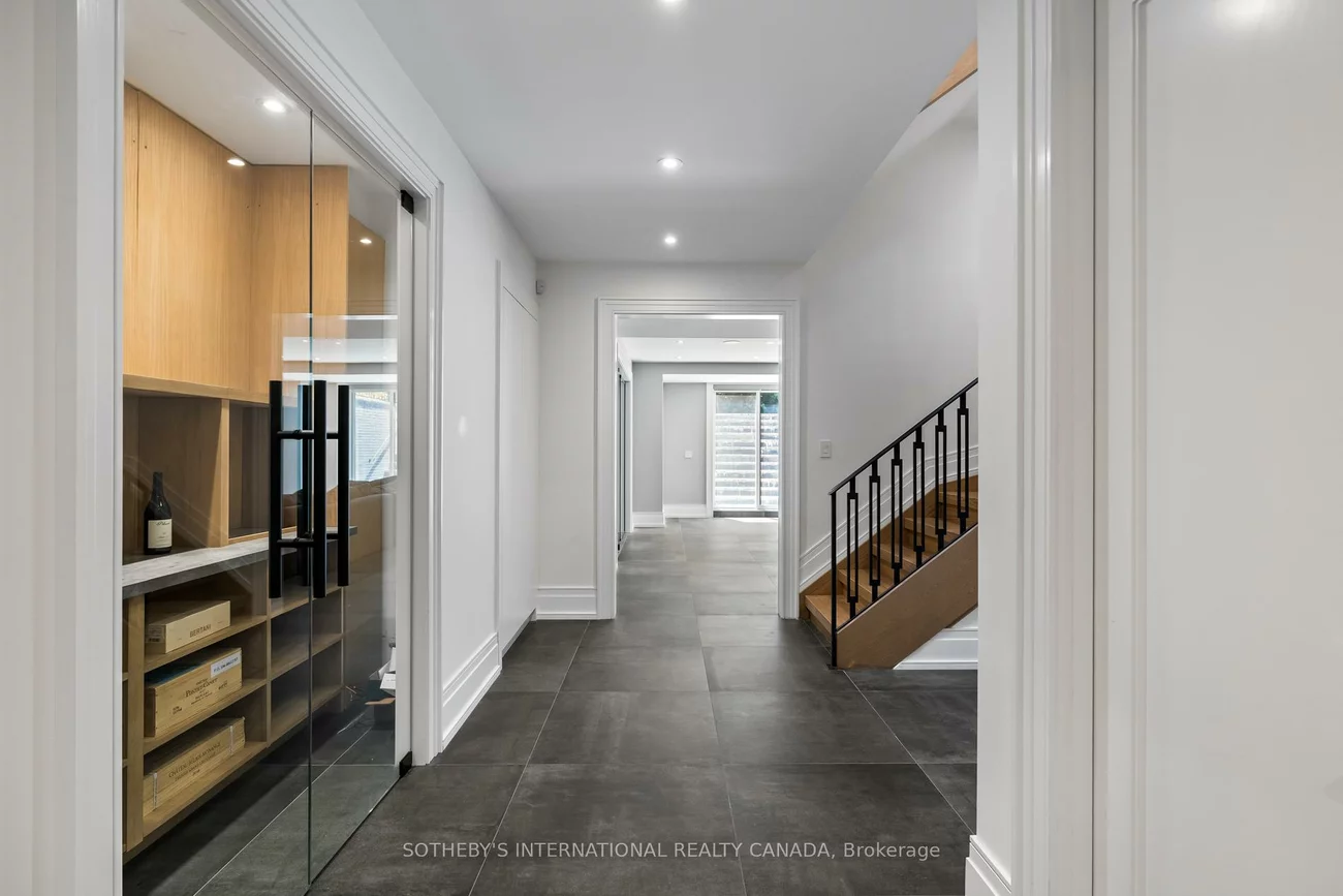 71, Yorkview, Willowdale West, Toronto