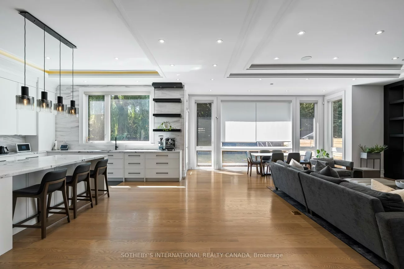 71, Yorkview, Willowdale West, Toronto