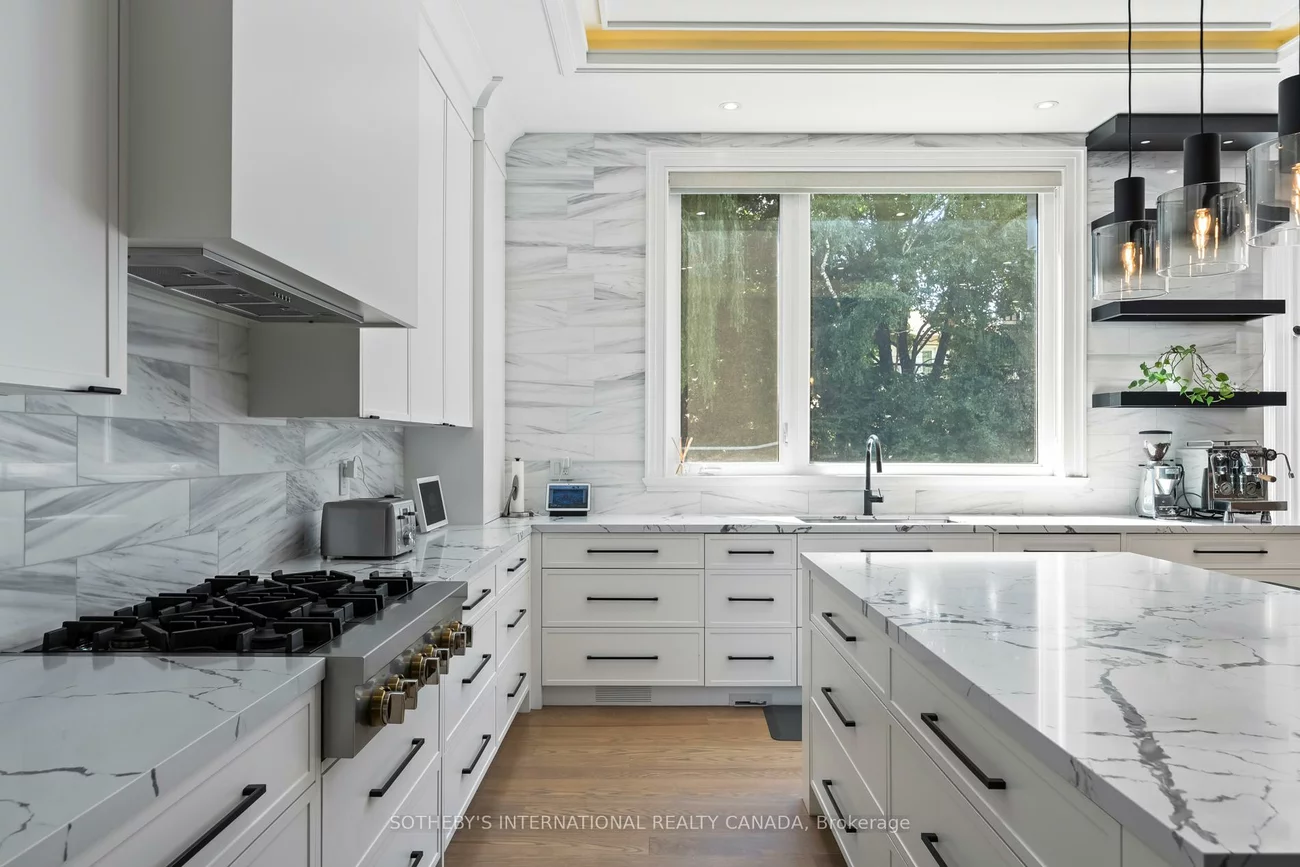 71, Yorkview, Willowdale West, Toronto