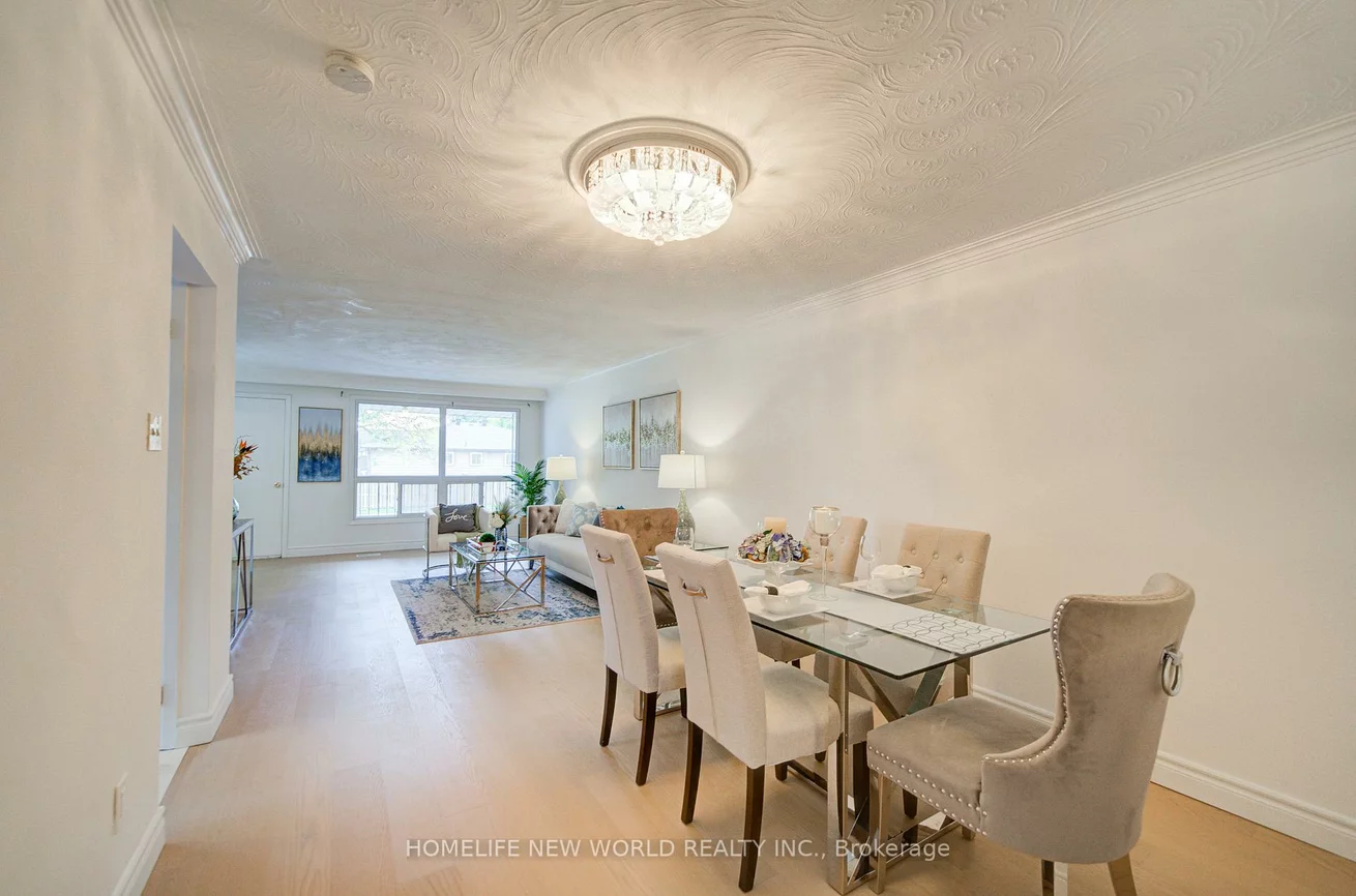 86, Tuscarora, Pleasant View, Toronto