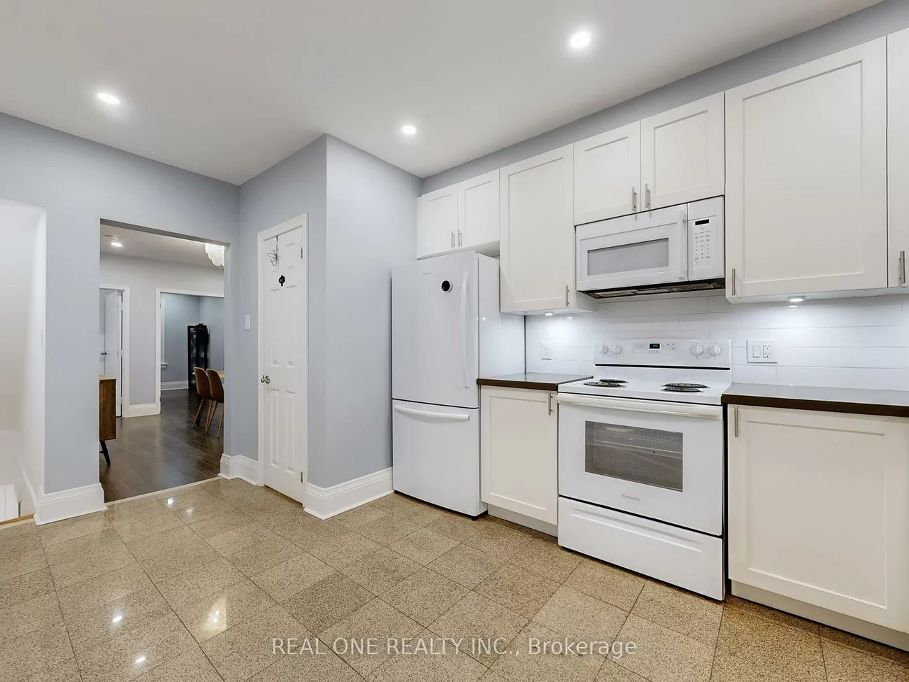 611, Davenport, Casa Loma, Toronto