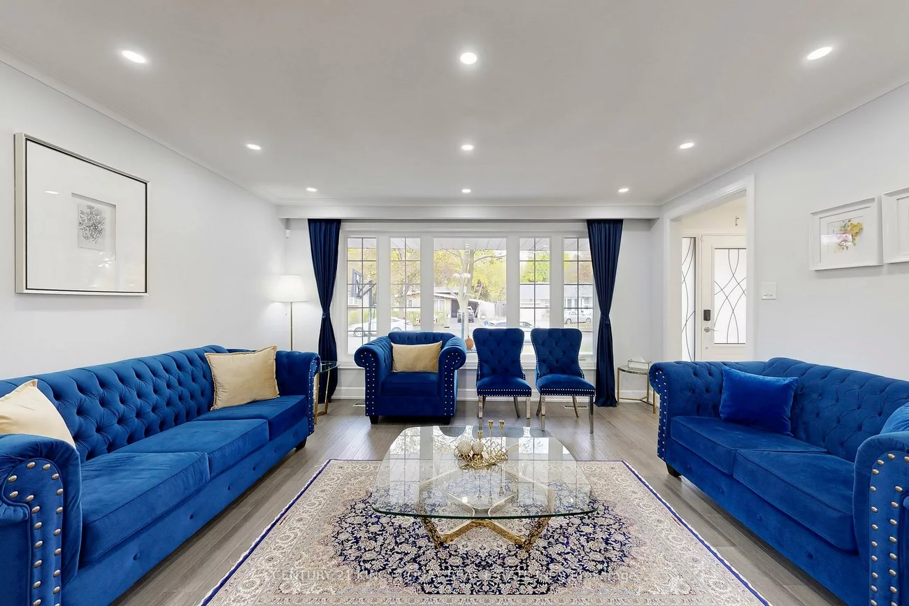 55, Lesgay, Don Valley Village, Toronto