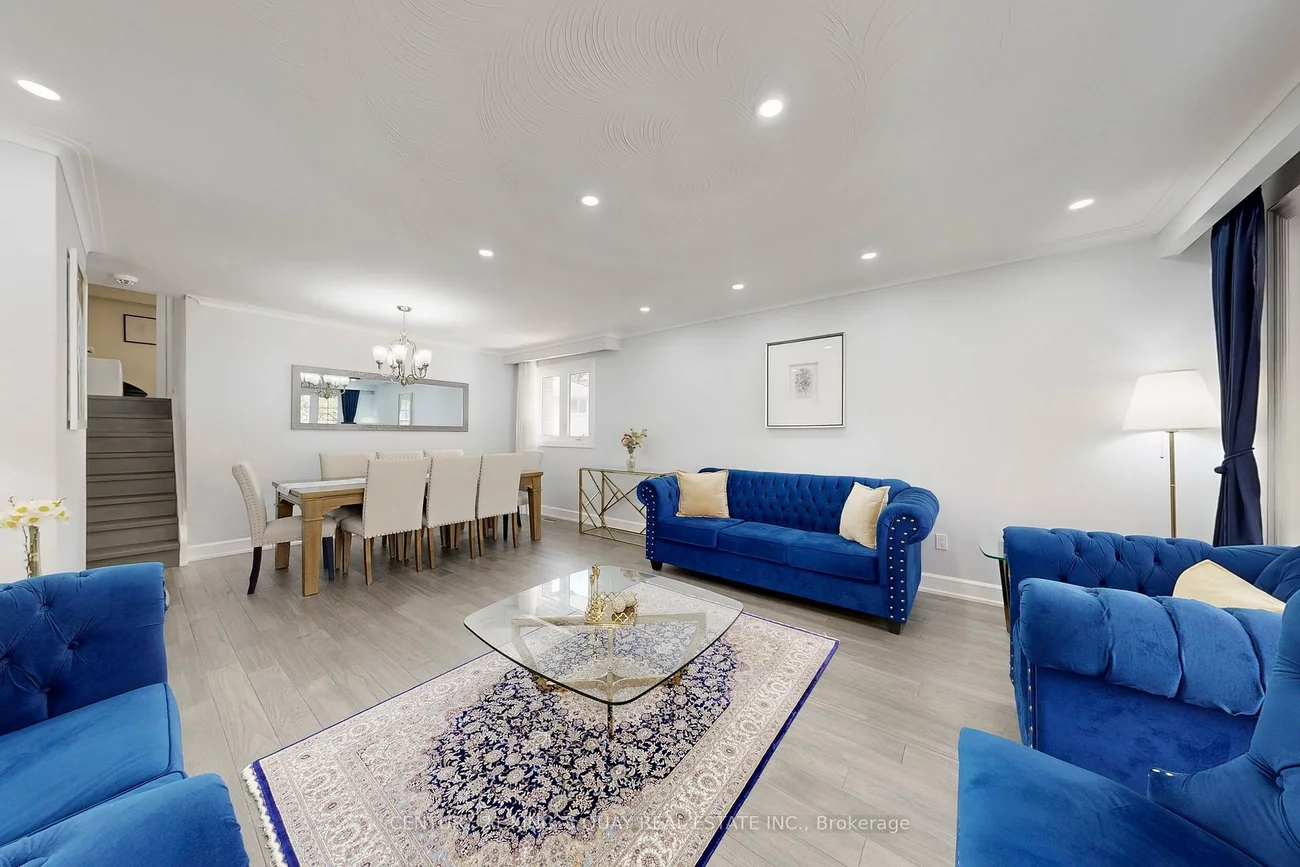 55, Lesgay, Don Valley Village, Toronto