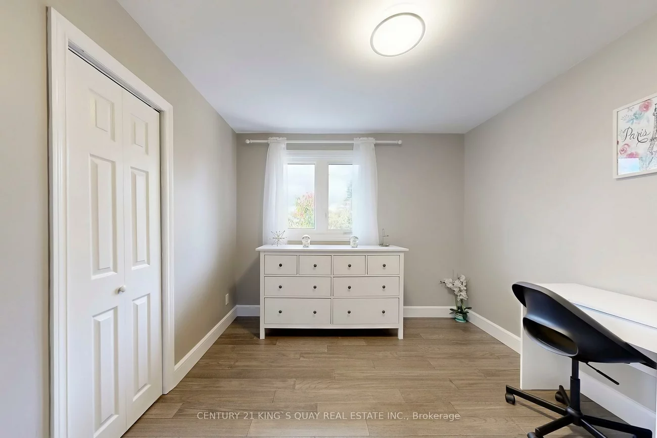 55, Lesgay, Don Valley Village, Toronto