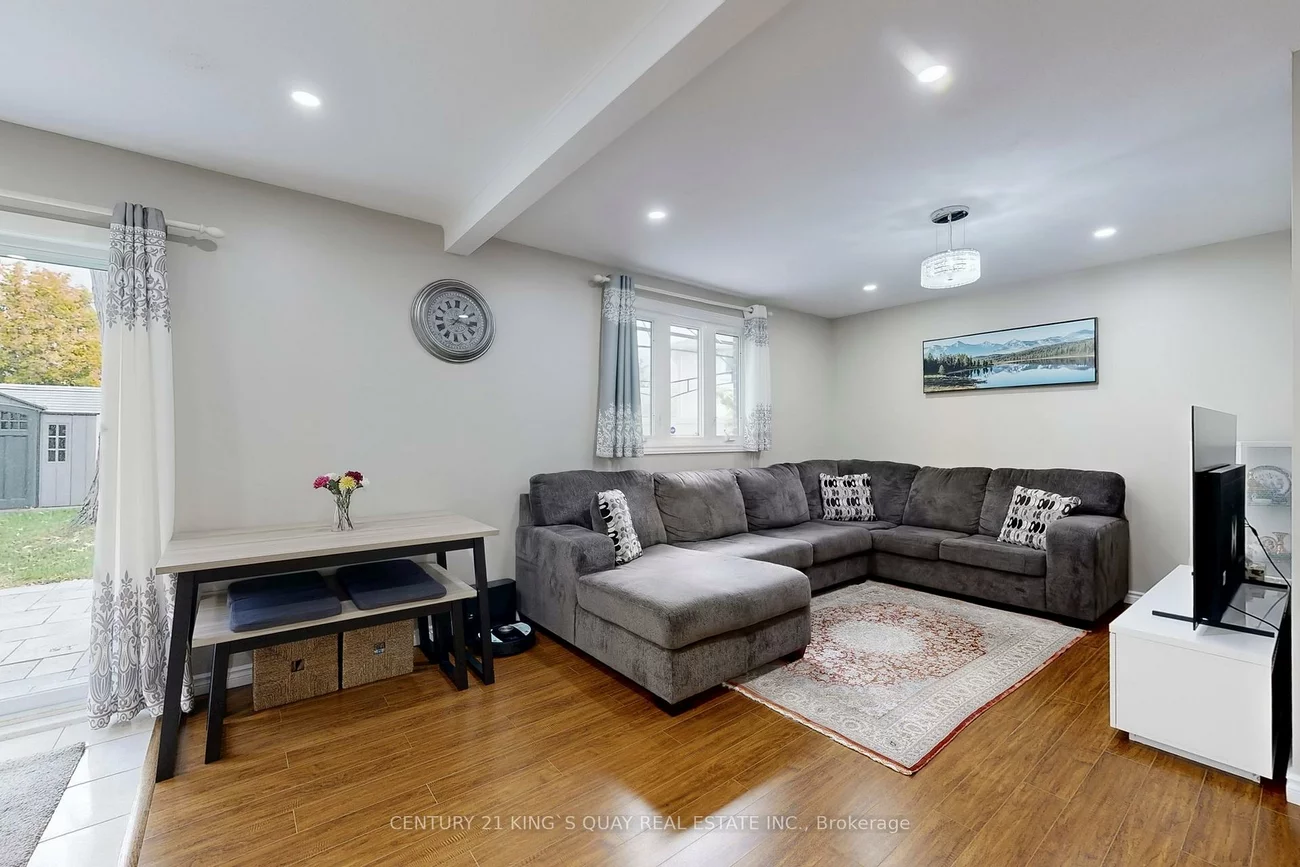 55, Lesgay, Don Valley Village, Toronto