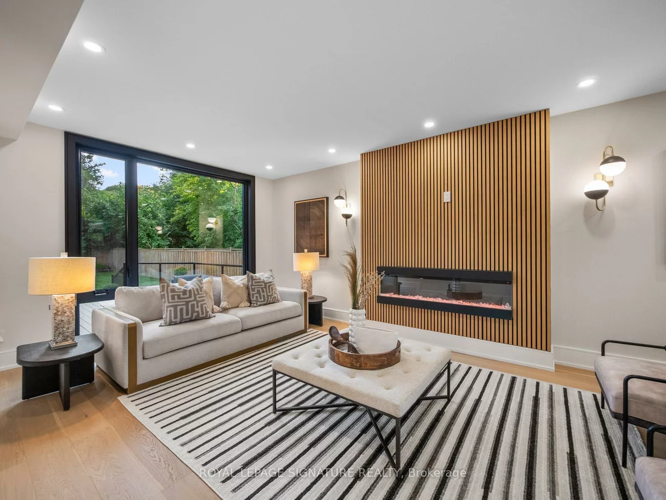 137, Cheltenham, Bridle Path-Sunnybrook-York Mills, Toronto