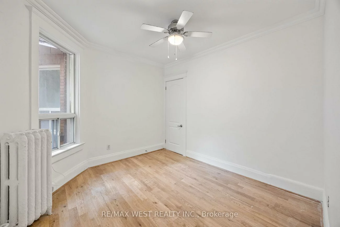 937, Bathurst, Annex, Toronto