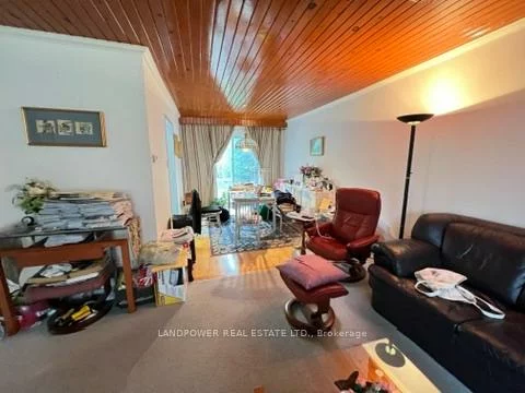 53, Lloydminster, Newtonbrook East, Toronto