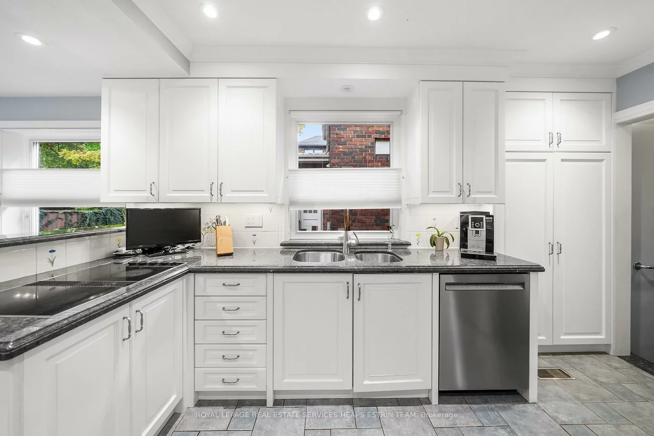 70, Bessborough, Leaside, Toronto