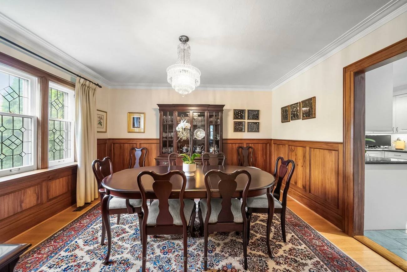 70, Bessborough, Leaside, Toronto