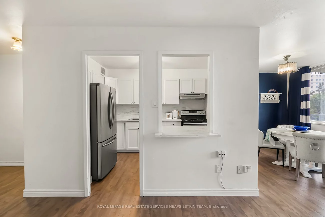 70, Bessborough, Leaside, Toronto