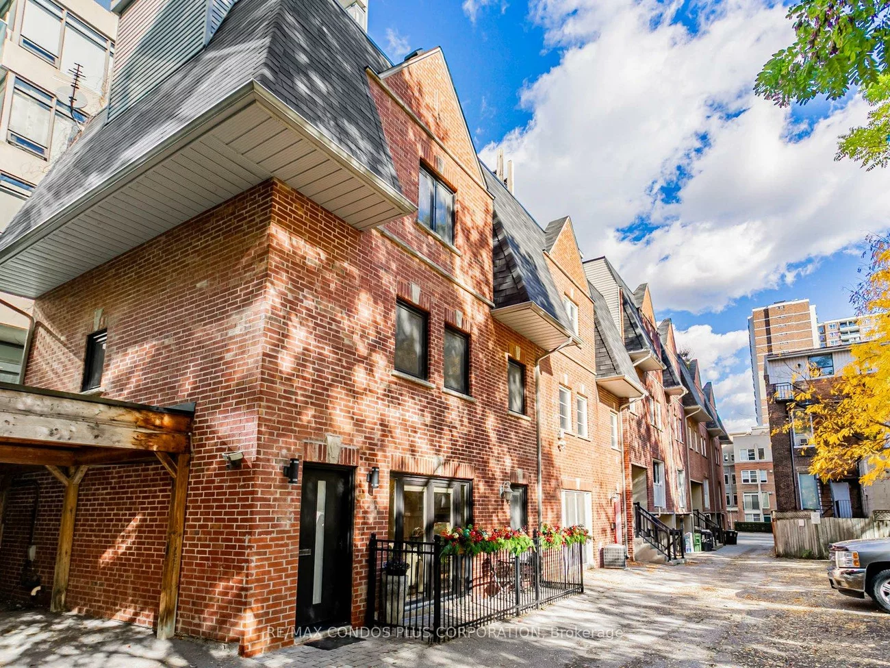 346, Jarvis, Church-Yonge Corridor, Toronto