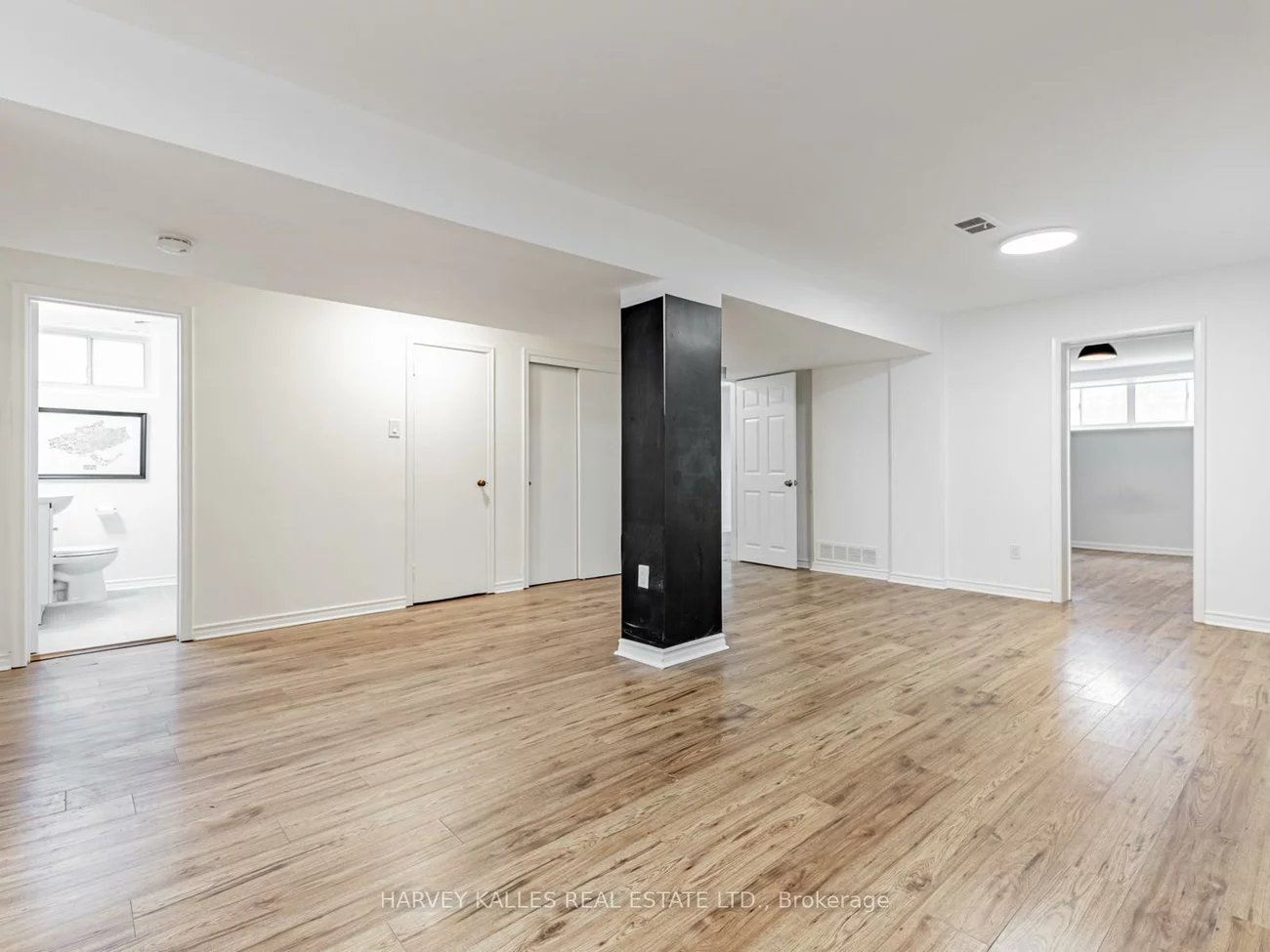 62, Cocksfield, Bathurst Manor, Toronto