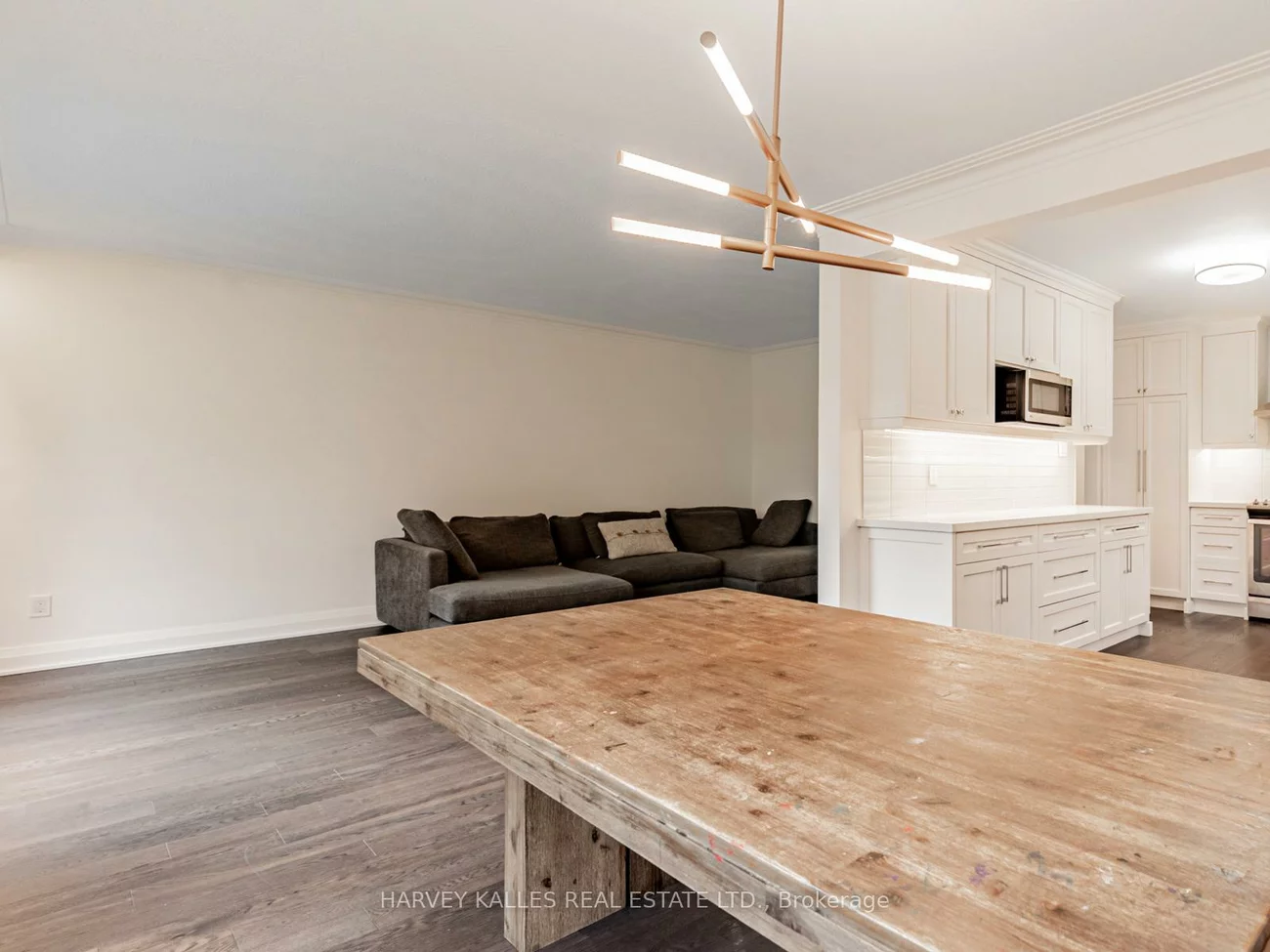 62, Cocksfield, Bathurst Manor, Toronto