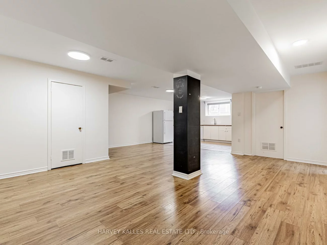 62, Cocksfield, Bathurst Manor, Toronto