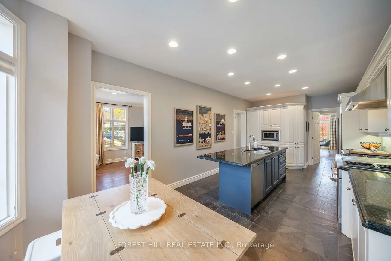 2, St Hildas, Lawrence Park South, Toronto