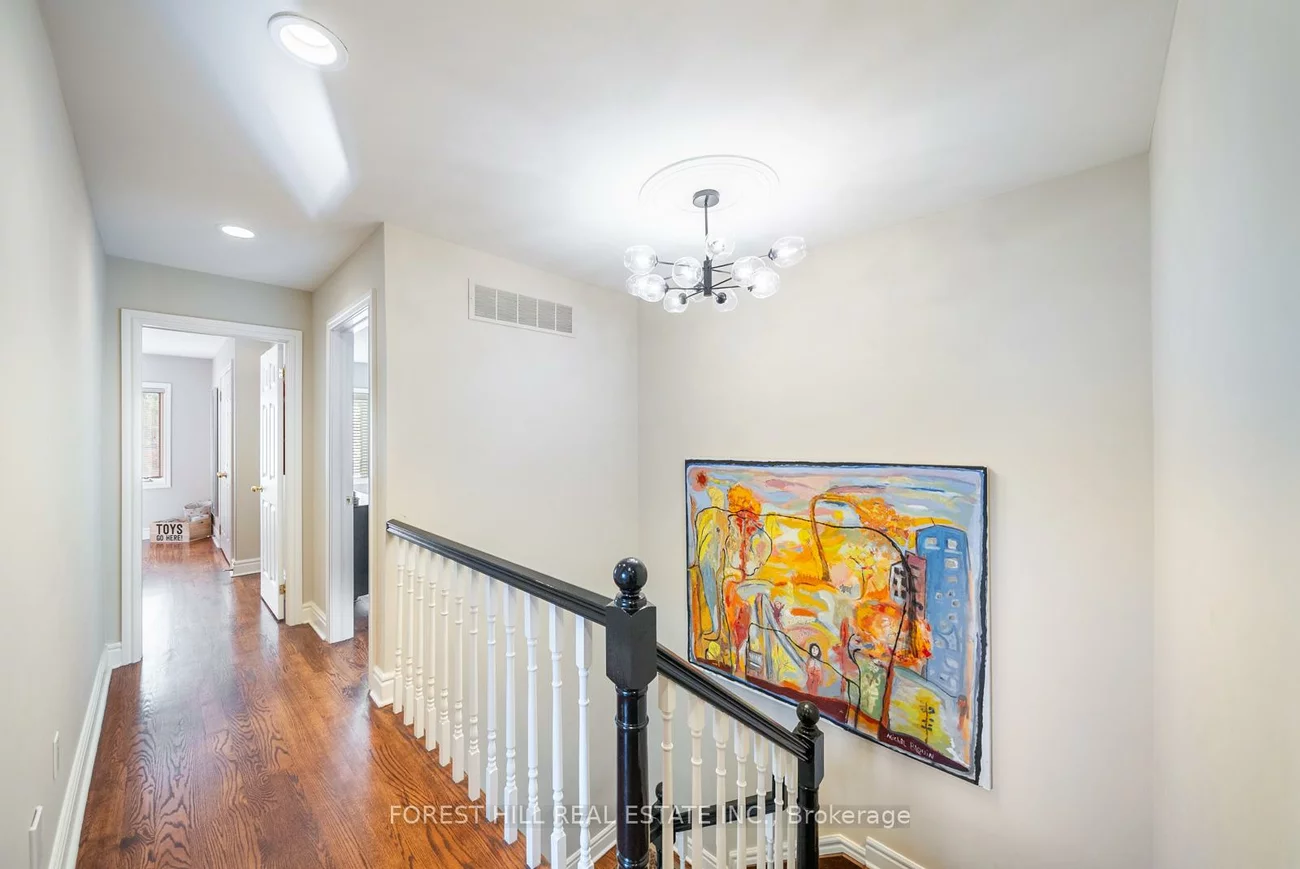 2, St Hildas, Lawrence Park South, Toronto