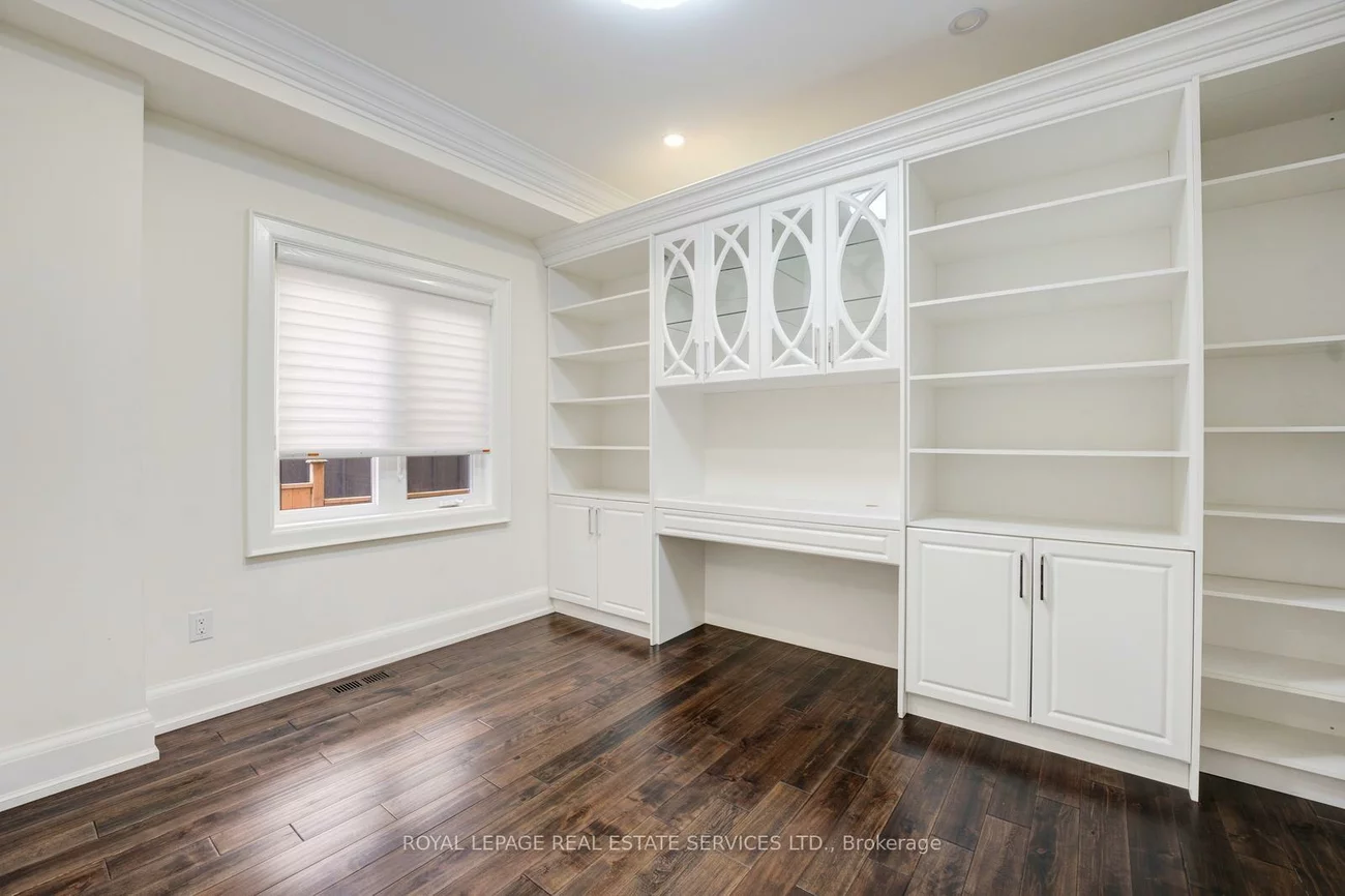 19, Irvington, Willowdale East, Toronto