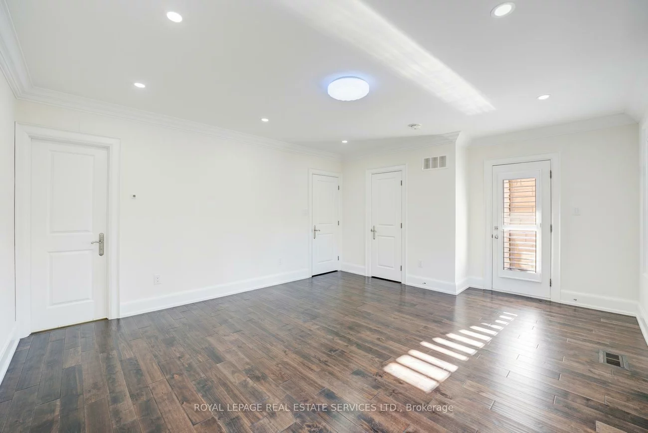 19, Irvington, Willowdale East, Toronto