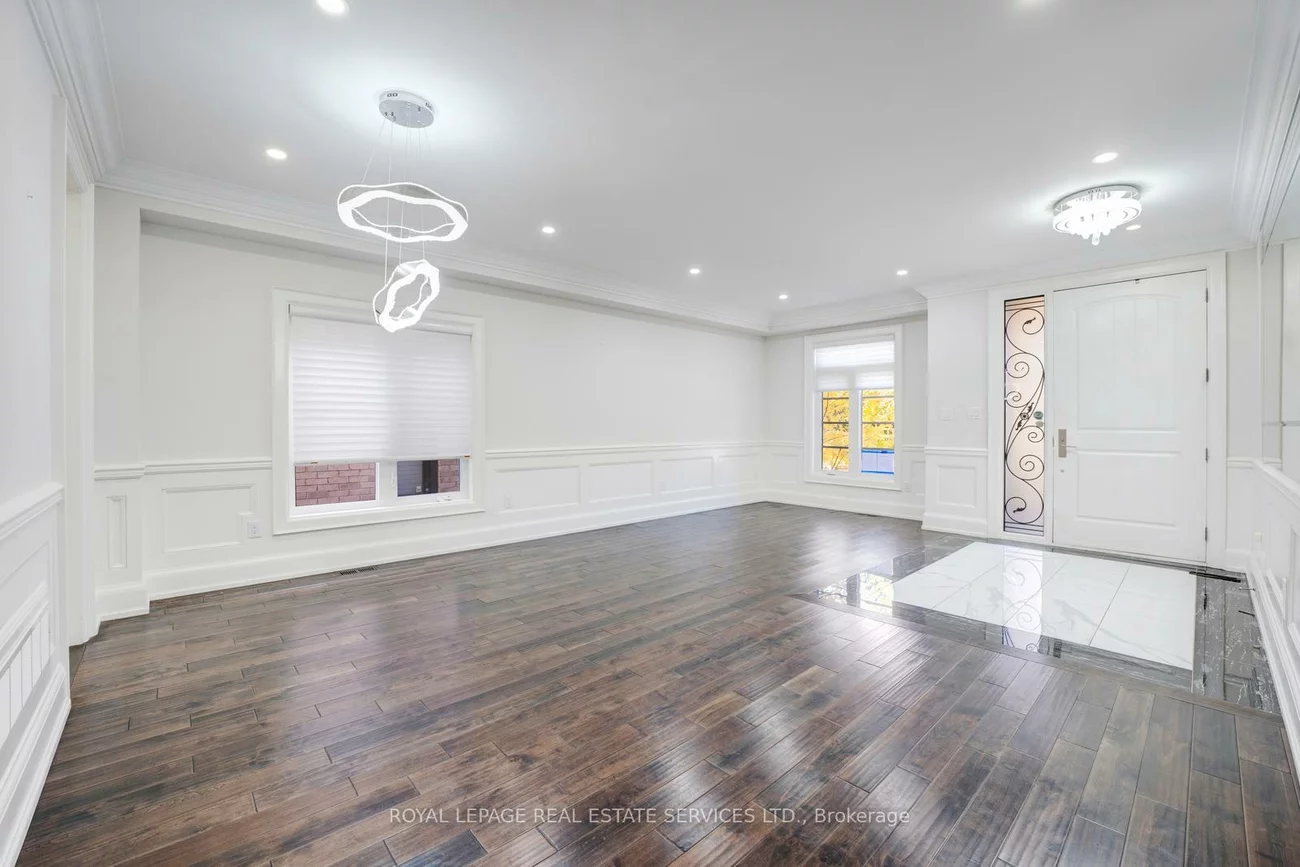 19, Irvington, Willowdale East, Toronto