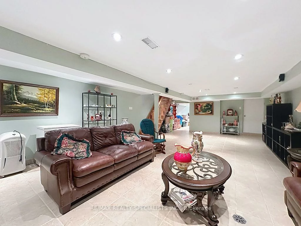 81, Argyle, Trinity-Bellwoods, Toronto