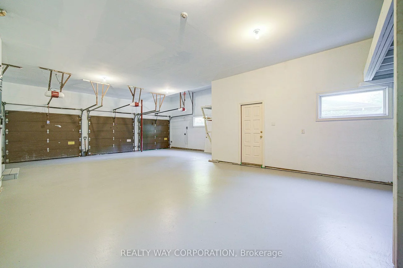 17, Heathcote, St. Andrew-Windfields, Toronto