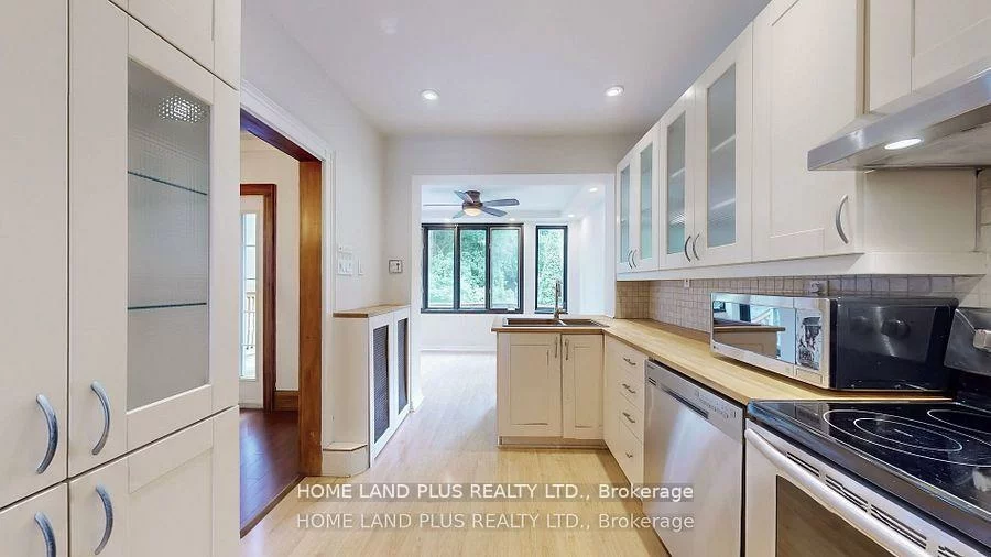 97, Deloraine, Lawrence Park North, Toronto