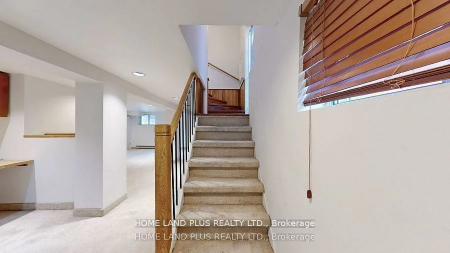 97, Deloraine, Lawrence Park North, Toronto