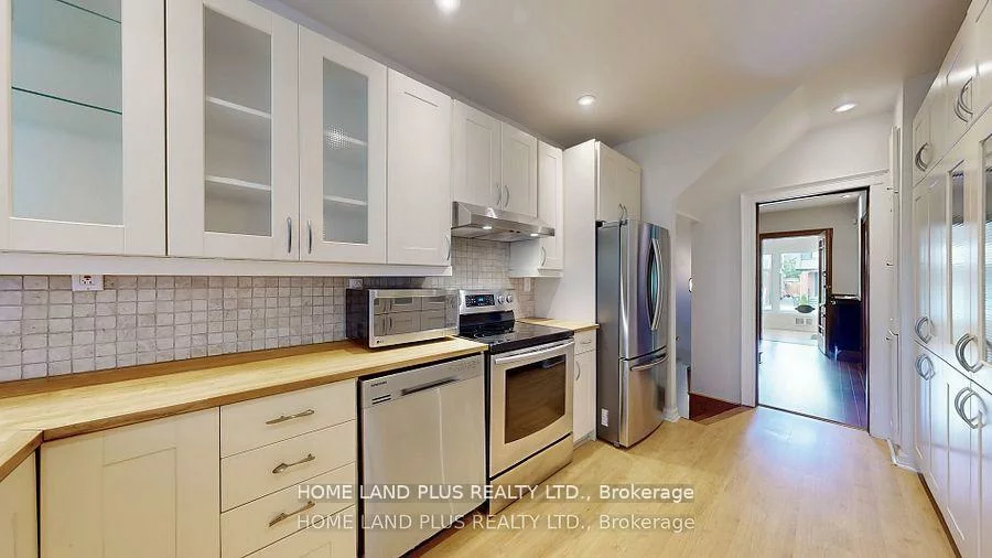 97, Deloraine, Lawrence Park North, Toronto