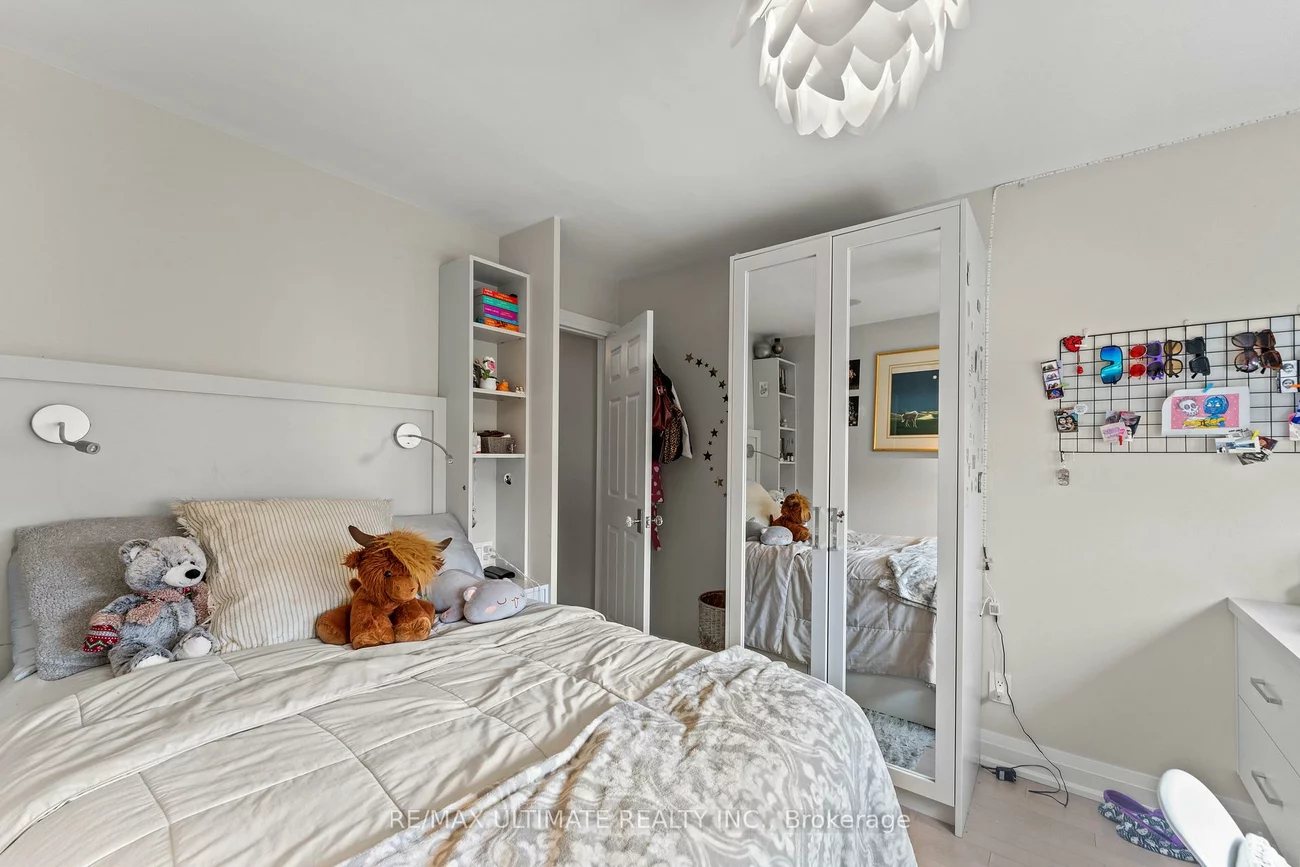 121, Tecumseth, Niagara, Toronto