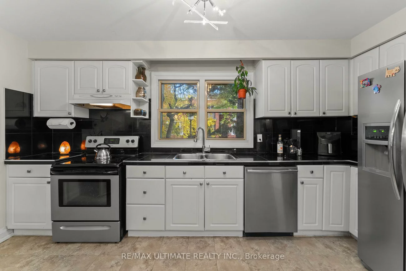 121, Tecumseth, Niagara, Toronto