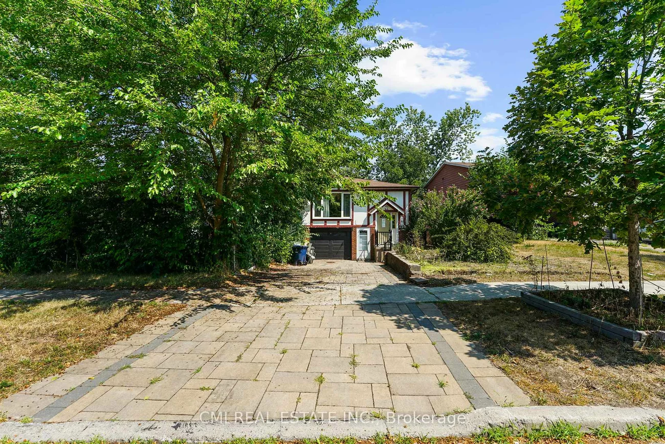 50, Apache, Pleasant View, Toronto