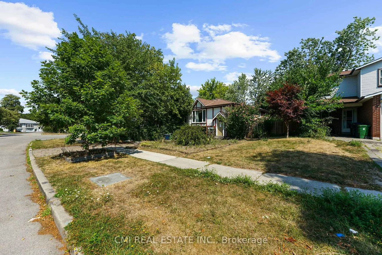 50, Apache, Pleasant View, Toronto