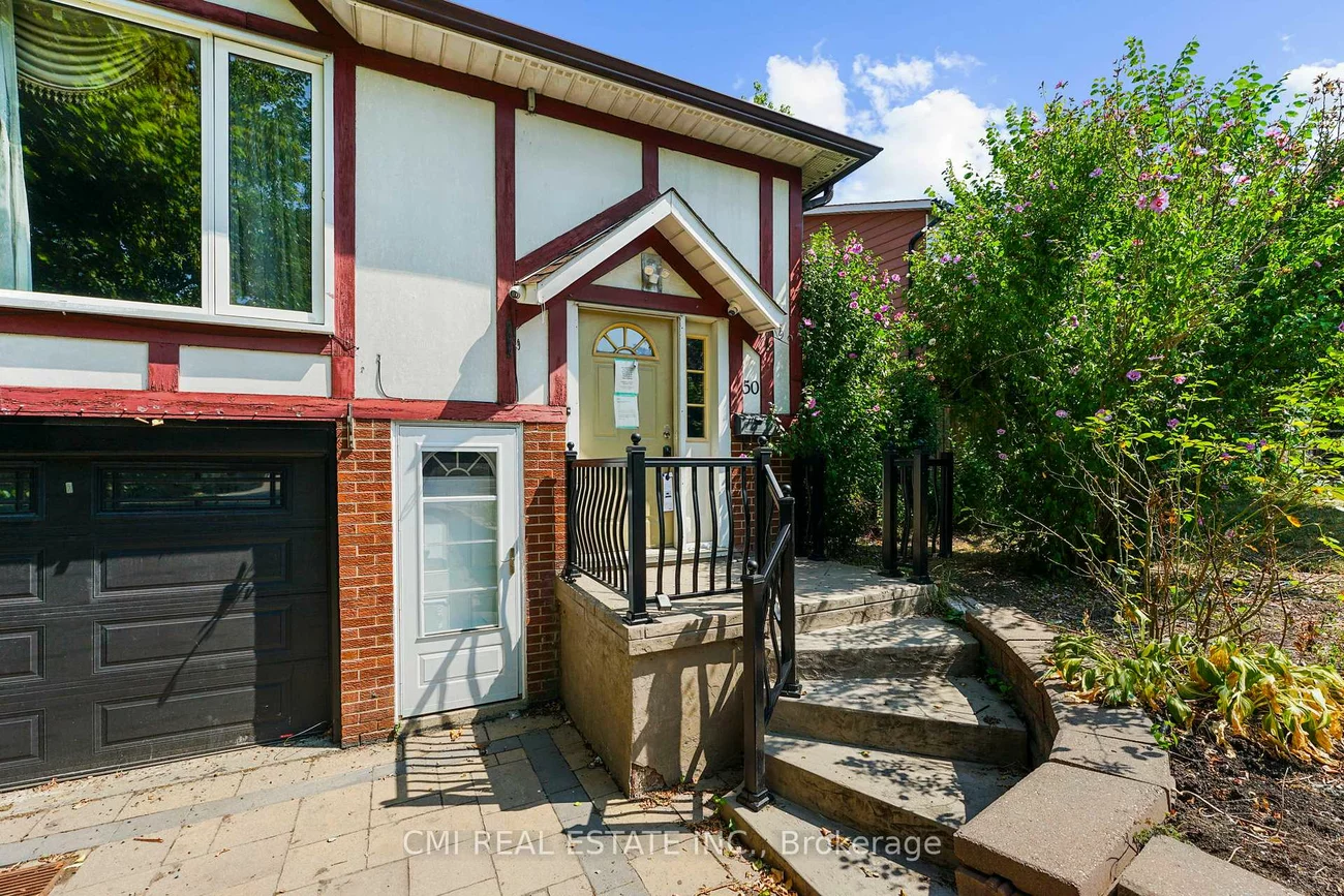 50, Apache, Pleasant View, Toronto