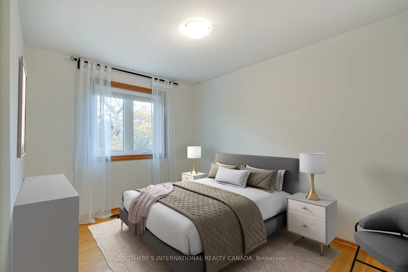 19, Gleneagle, Don Valley Village, Toronto