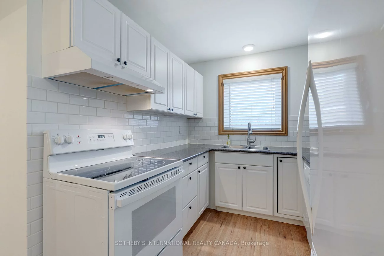 19, Gleneagle, Don Valley Village, Toronto