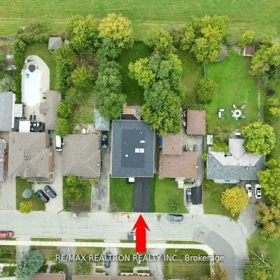 275, Reiner, Clanton Park, Toronto