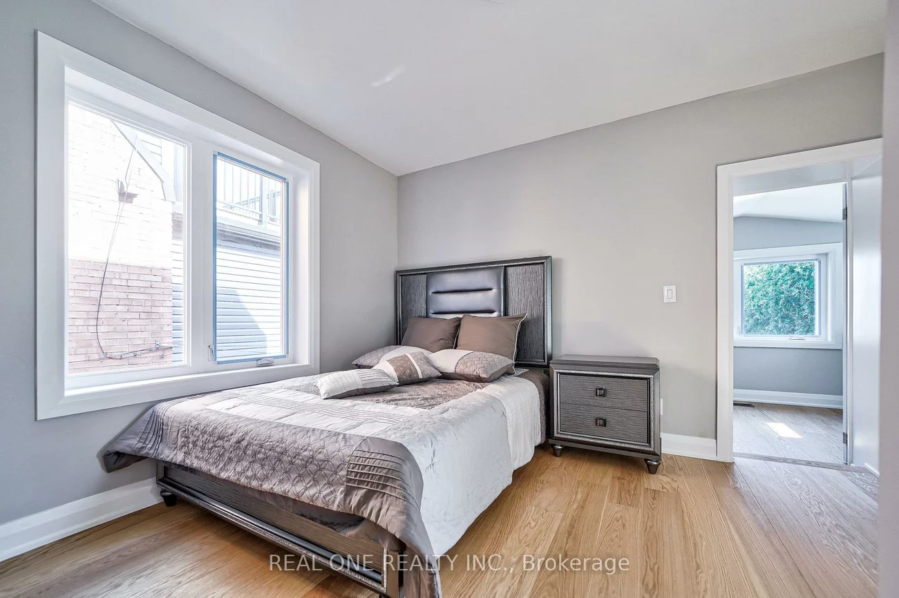 157, Glenholme, Oakwood Village, Toronto