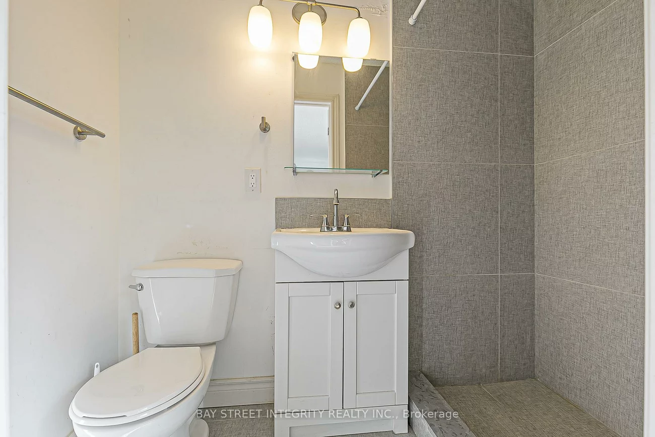 160, Cummer, Newtonbrook East, Toronto