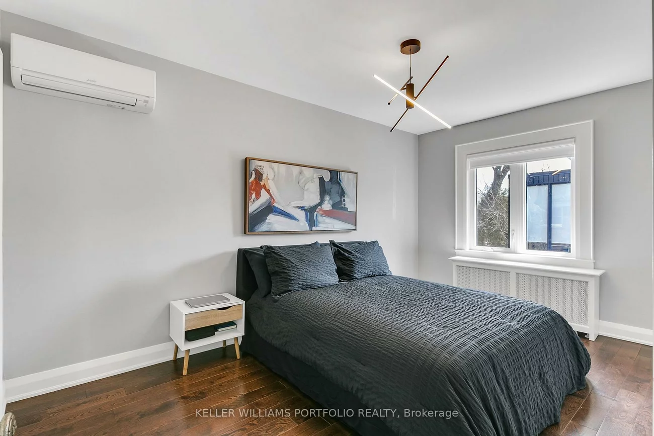 229, Manor, Mount Pleasant East, Toronto