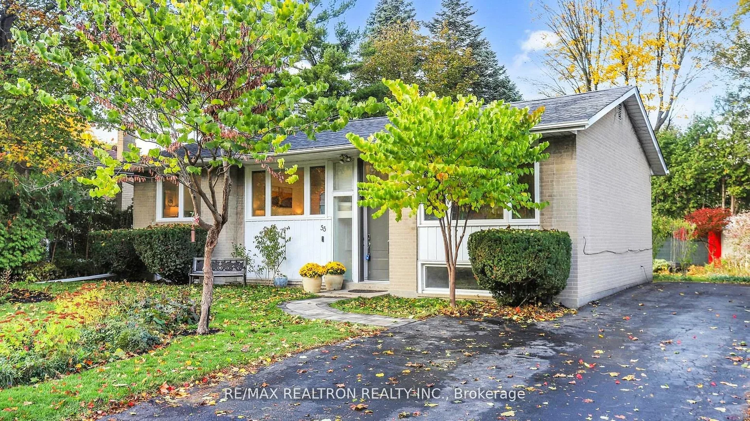 53, Wallingford, Parkwoods-Donalda, Toronto