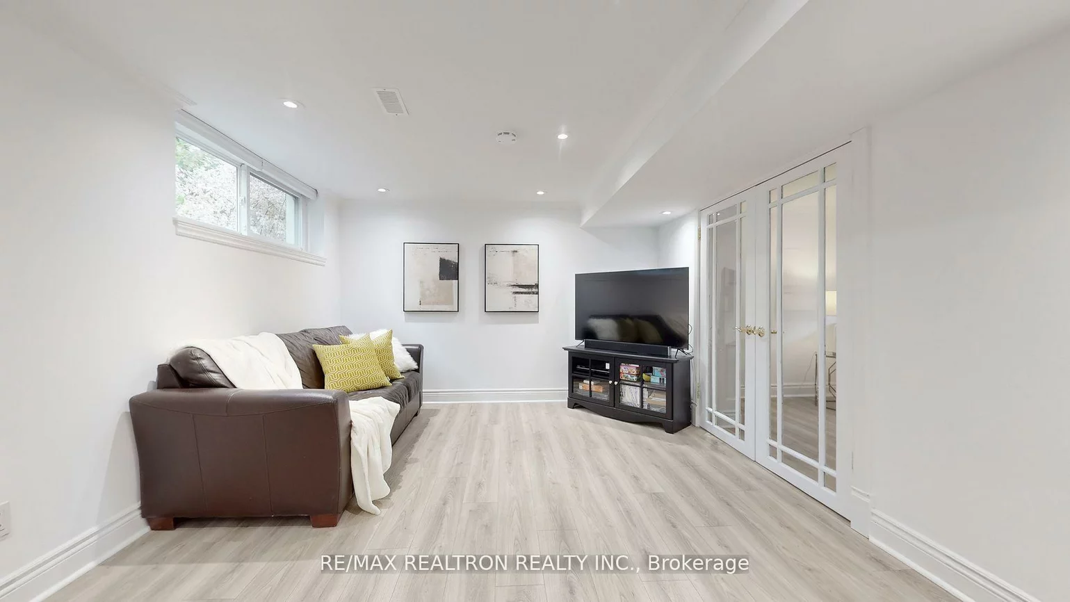 53, Wallingford, Parkwoods-Donalda, Toronto