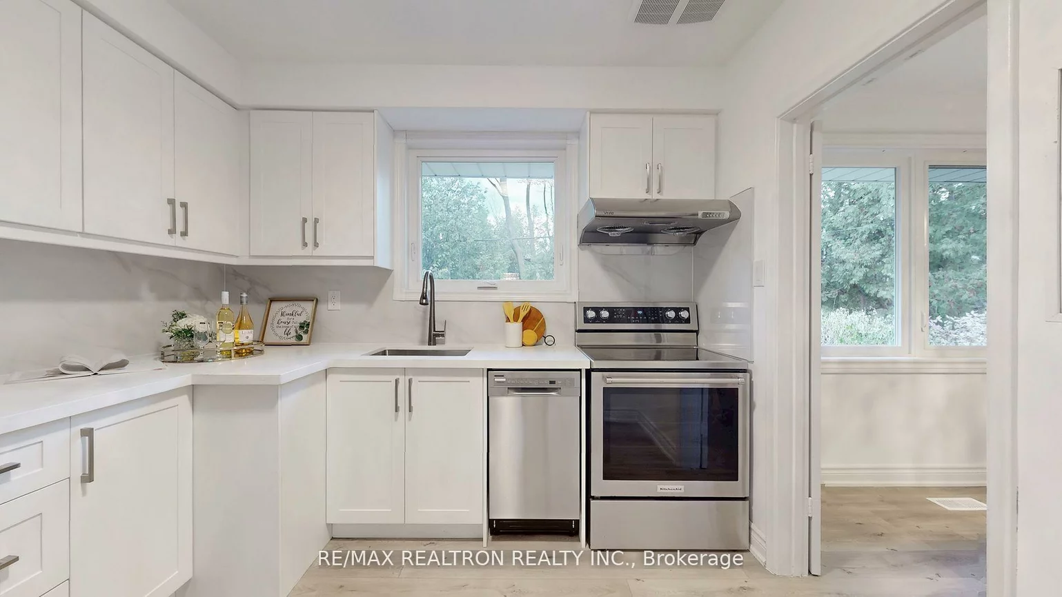 53, Wallingford, Parkwoods-Donalda, Toronto